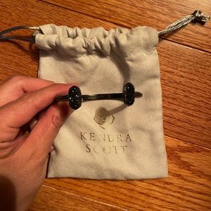 Kendra Scott black bangle